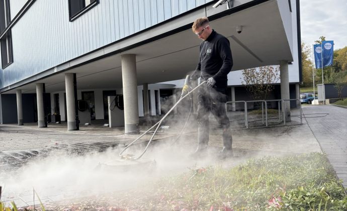 Heißwasser-Hochdruckreinigung